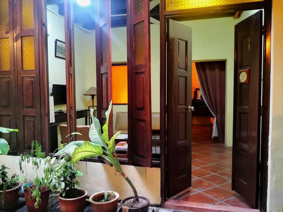 Cintra House Otel George Town Dış mekan fotoğraf